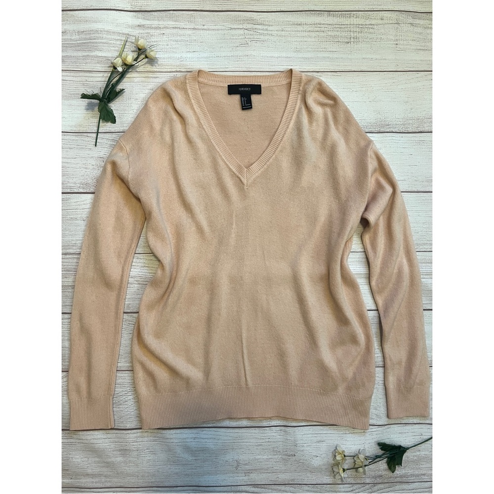 Forever 21 V-Neck Long Sleeve Sweater